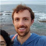¡Soy un profesor de Estados Unidos aquí en Santiago!
